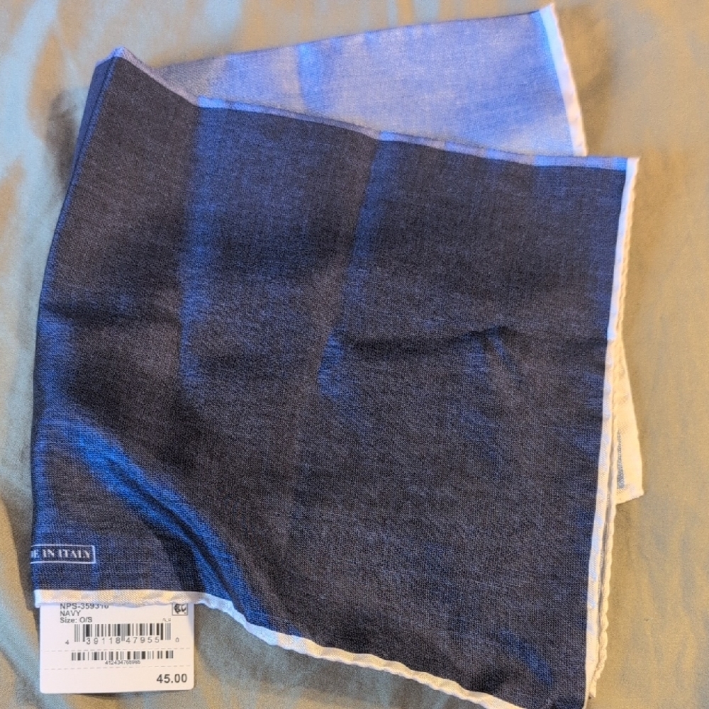 Colorblock Four Panel Silk Pocket Square